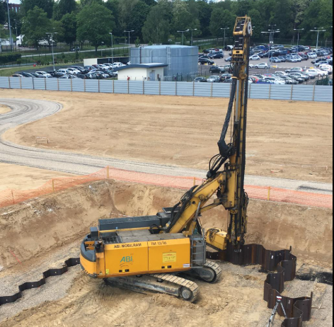 Rig driving steel sheet piles